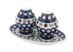 Nature Salt & Pepper Shakers with Plate