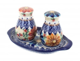 Autumn Burst Salt & Pepper Shakers with Tray